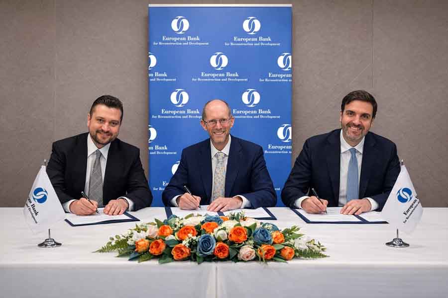 Fortis-Energy-EBRD-Signing-Ceremony